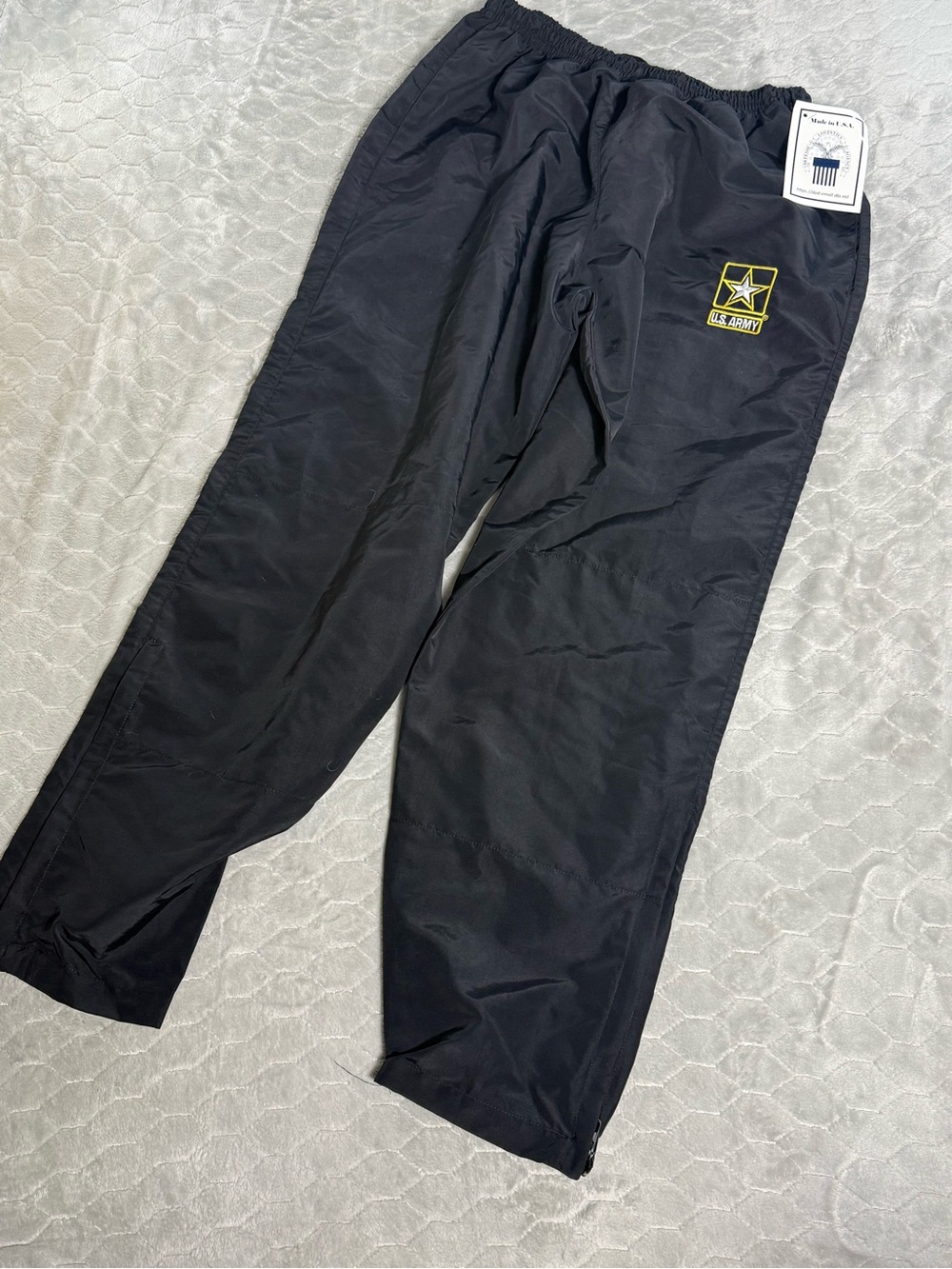 Genuine US Army APFU Training Pants Large Regular NWT Made In USA Nylon